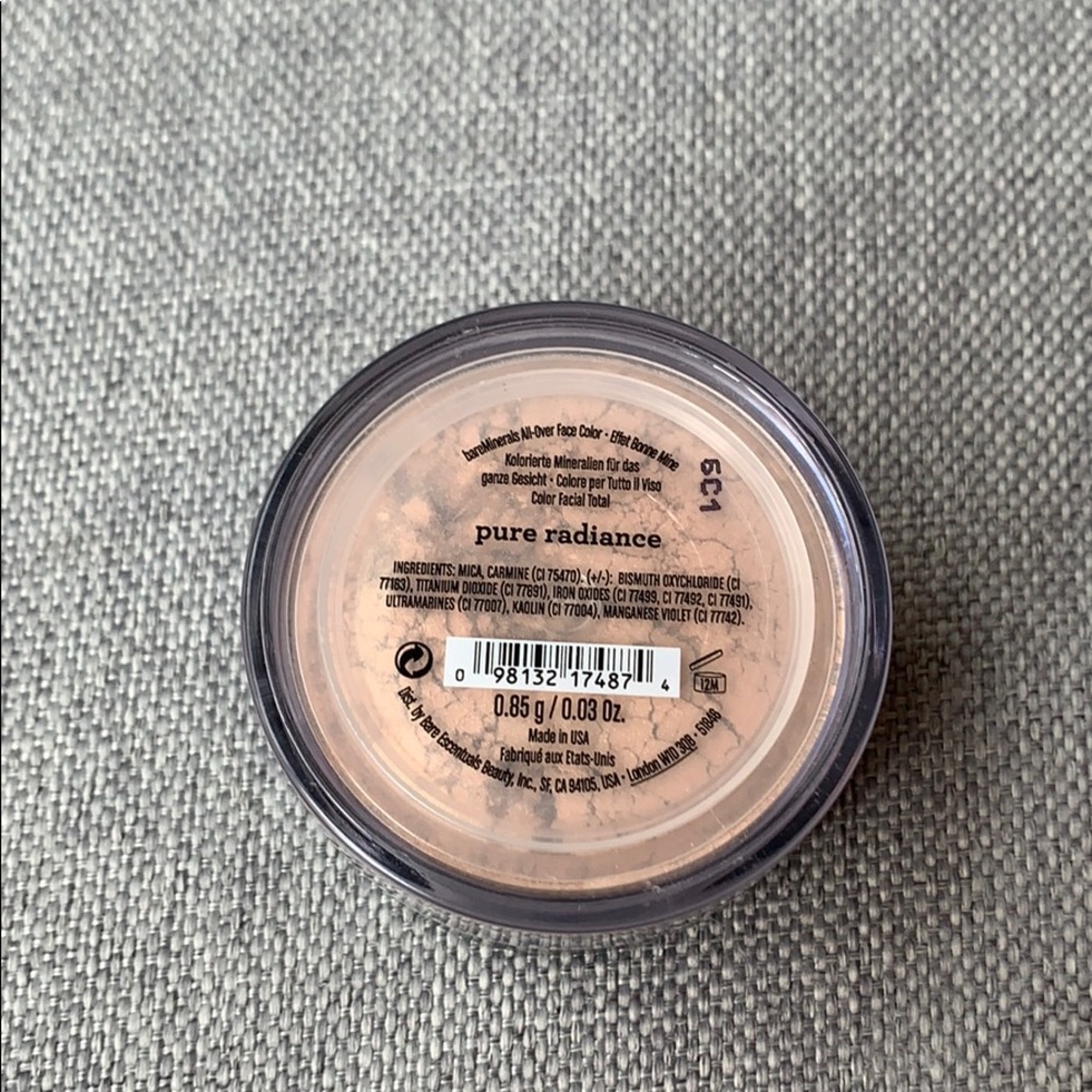 New bareMinerals Pure Radiance Highlighter